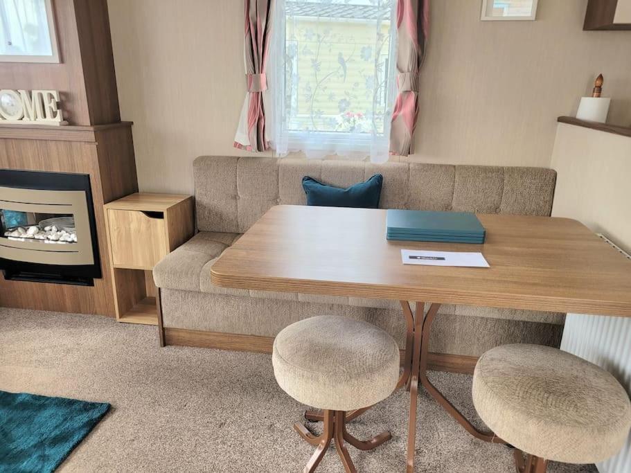 Caravan In The Cotswolds Villa Cirencester Eksteriør billede